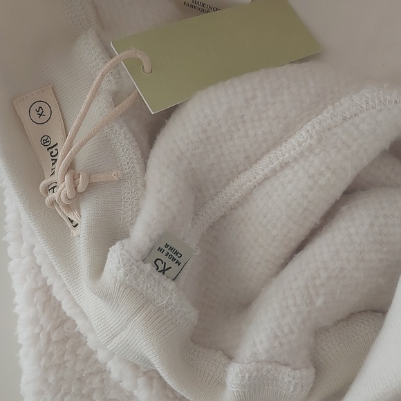 Blank NYC fuzzy joggers - Picture 7 of 7